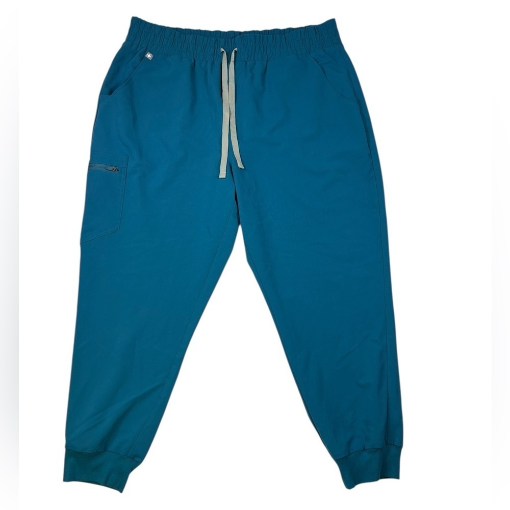 FIGS Women’s Zamora Jogger Scrub Pants in Pacific Blue |
Size XXL/P - Picture 3 of 10